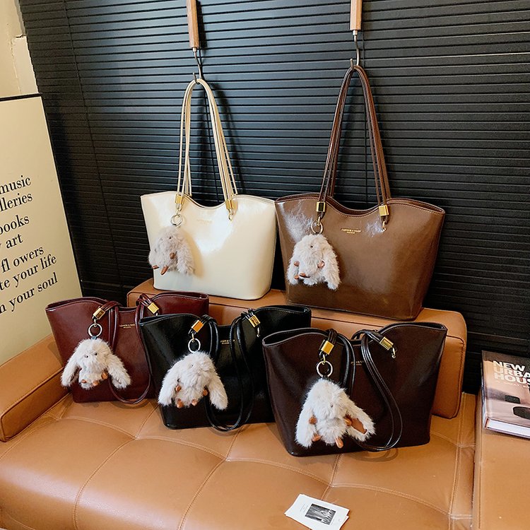 Nylon Shoulder Crossbody Bag W - Leatherwork Bag 评论和价格