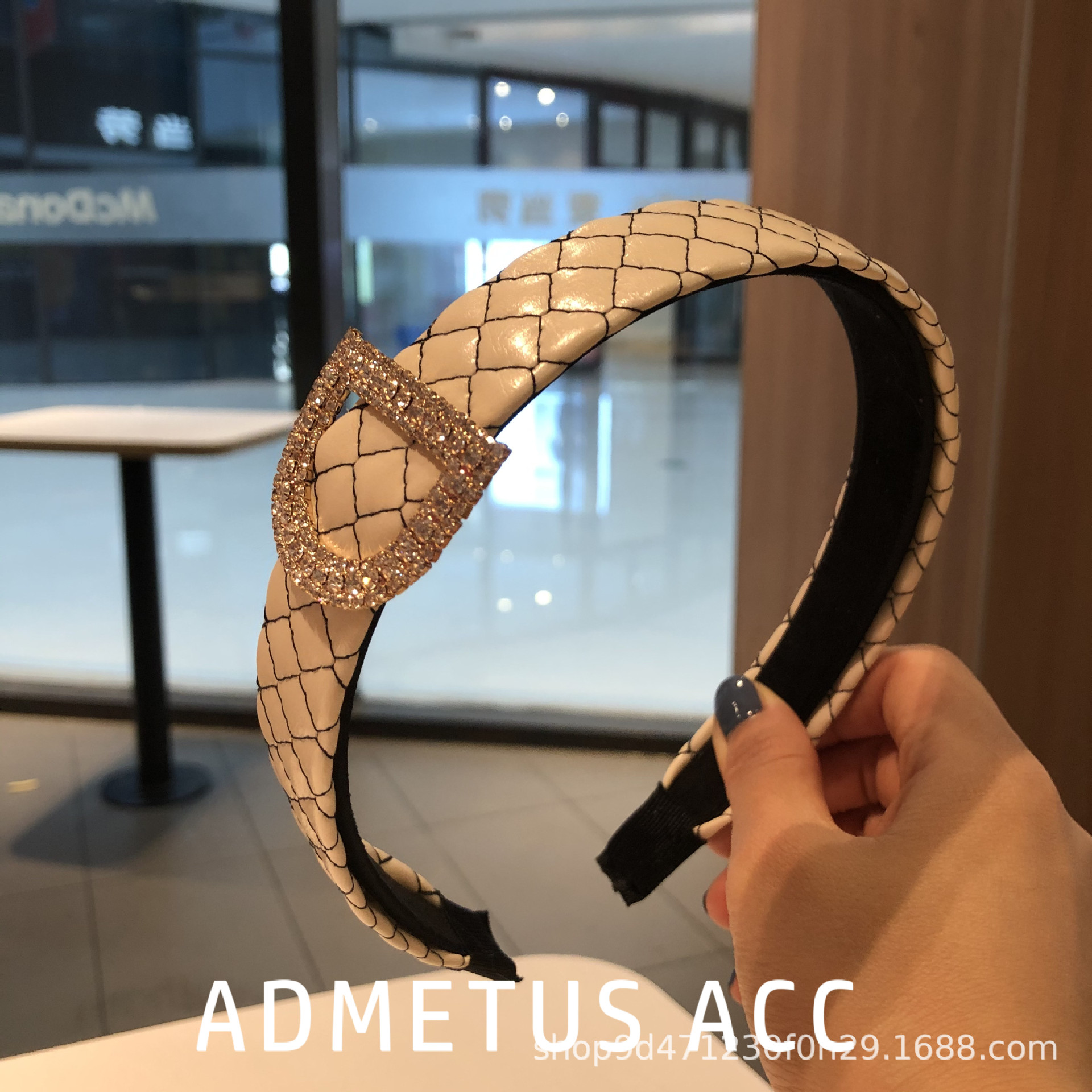 New Letter Designer Artificial - Leatherwork Rings 评论和价格