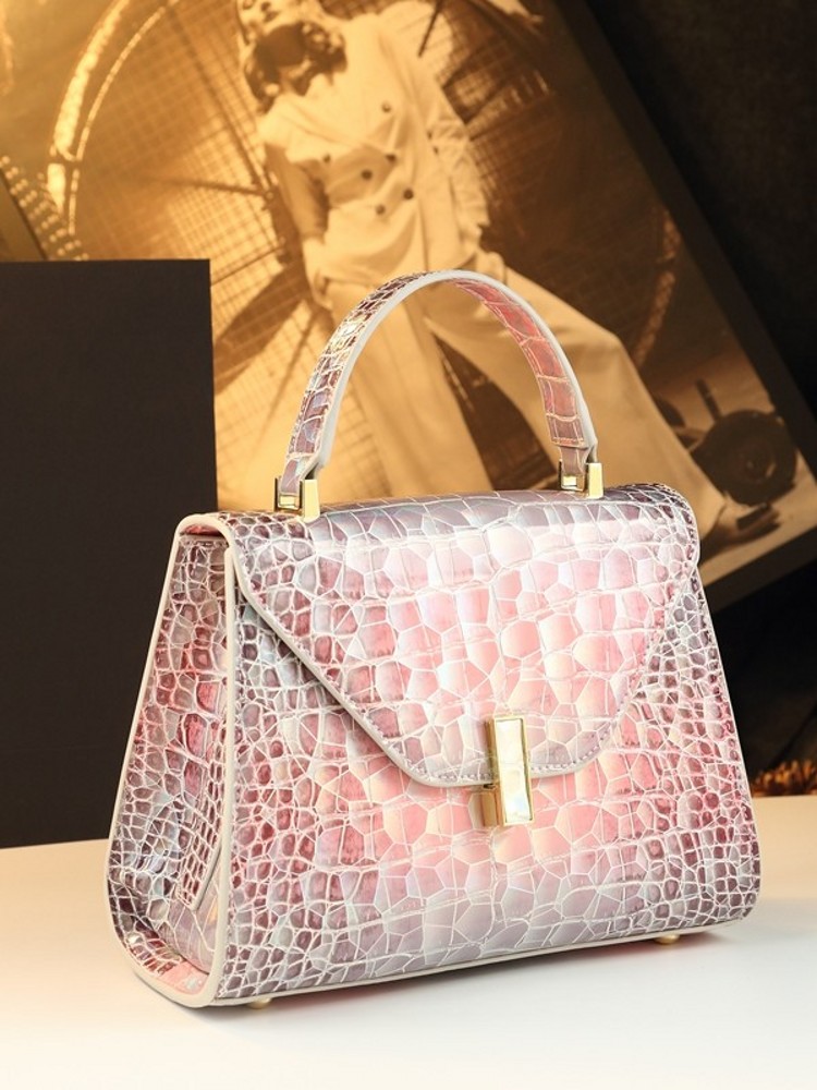Elegant Women Colorful Crocodi - Leatherwork Free Patterns 评论和价格